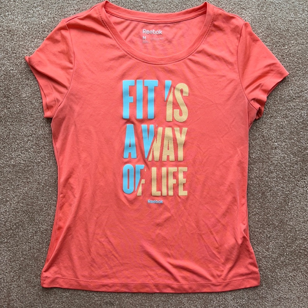 Reebok Athletic Workout Exercise T-Shirt Activewear